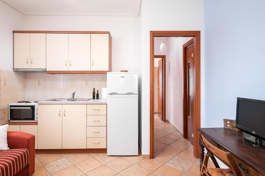 Chalki Apartments - Naxos Khalkion ภายนอก รูปภาพ